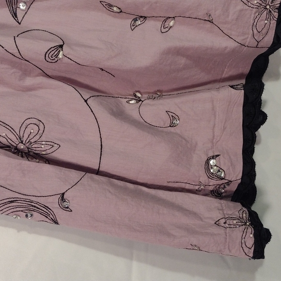 PURPLE MIDI SKIRT RHINESTONES & PEARLS - Picture 2 of 5